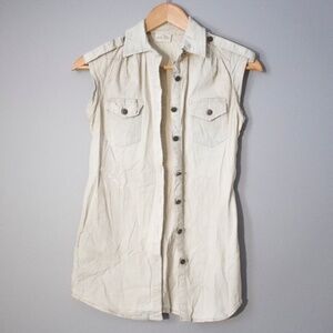 Cream Buttoned Vest